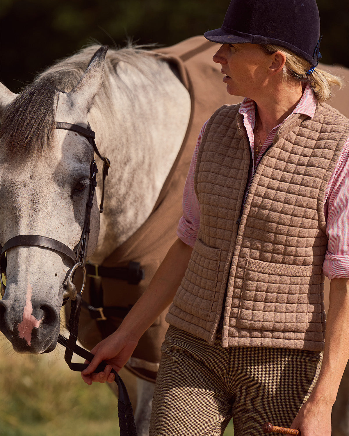Thermatex Ladies Gilet in Mouse worn outdoors