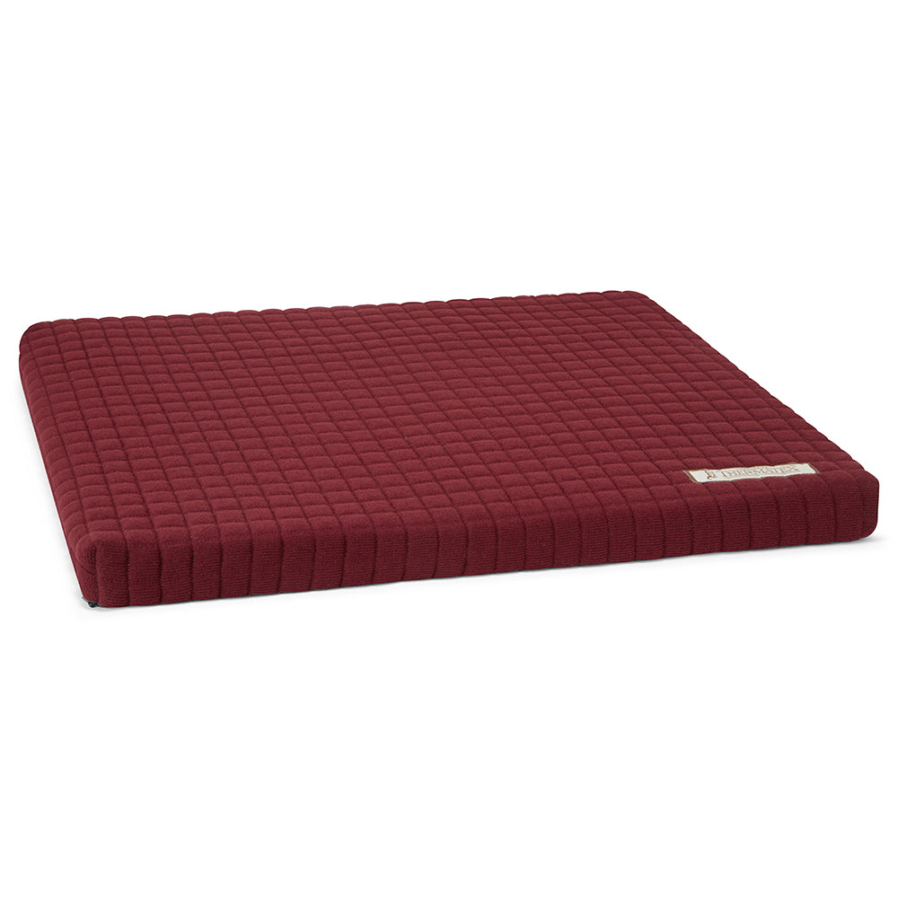 Thermatex dog bed in size small, colour claret