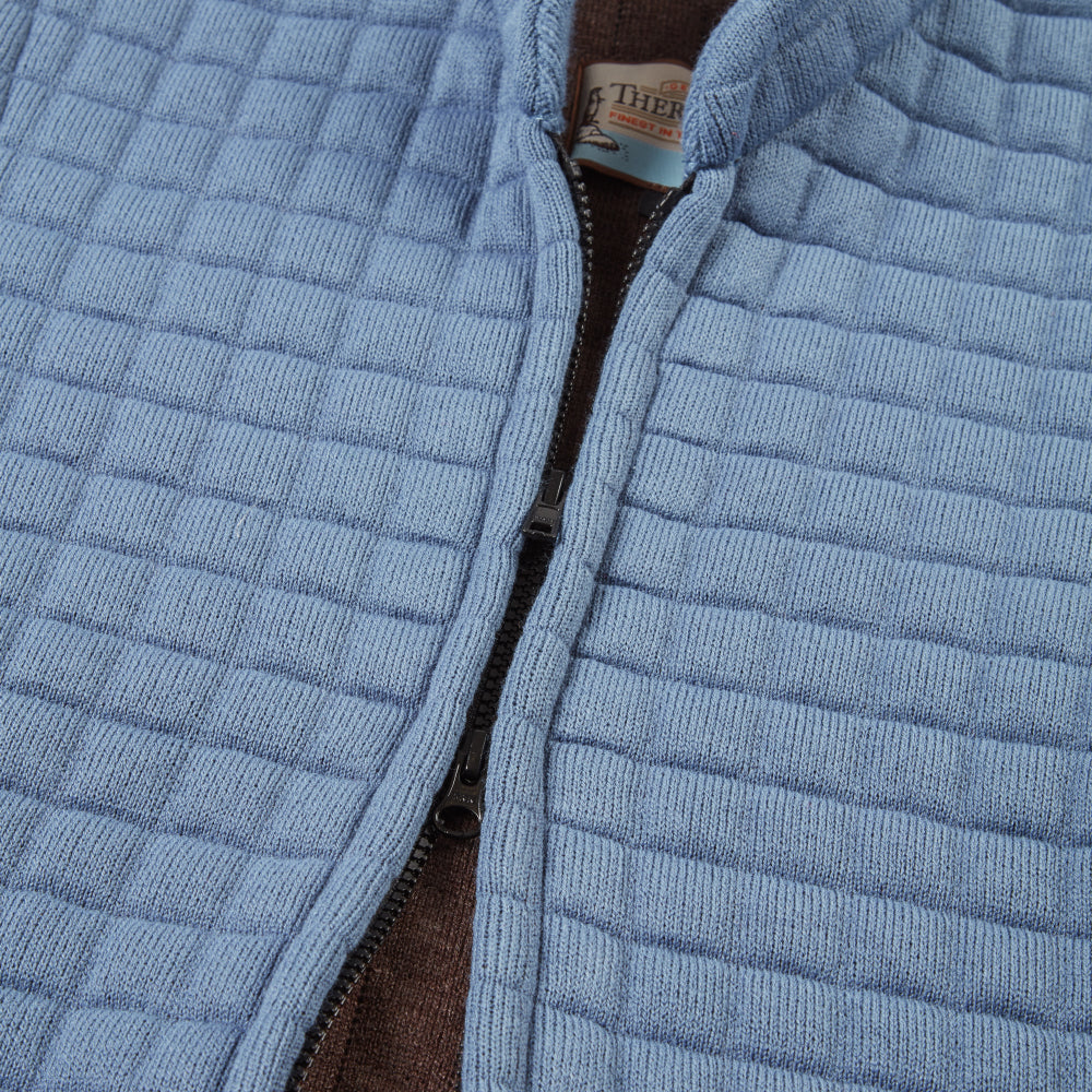 Thermatex Unisex Gilet in Duck Egg, close-up of two-way zip