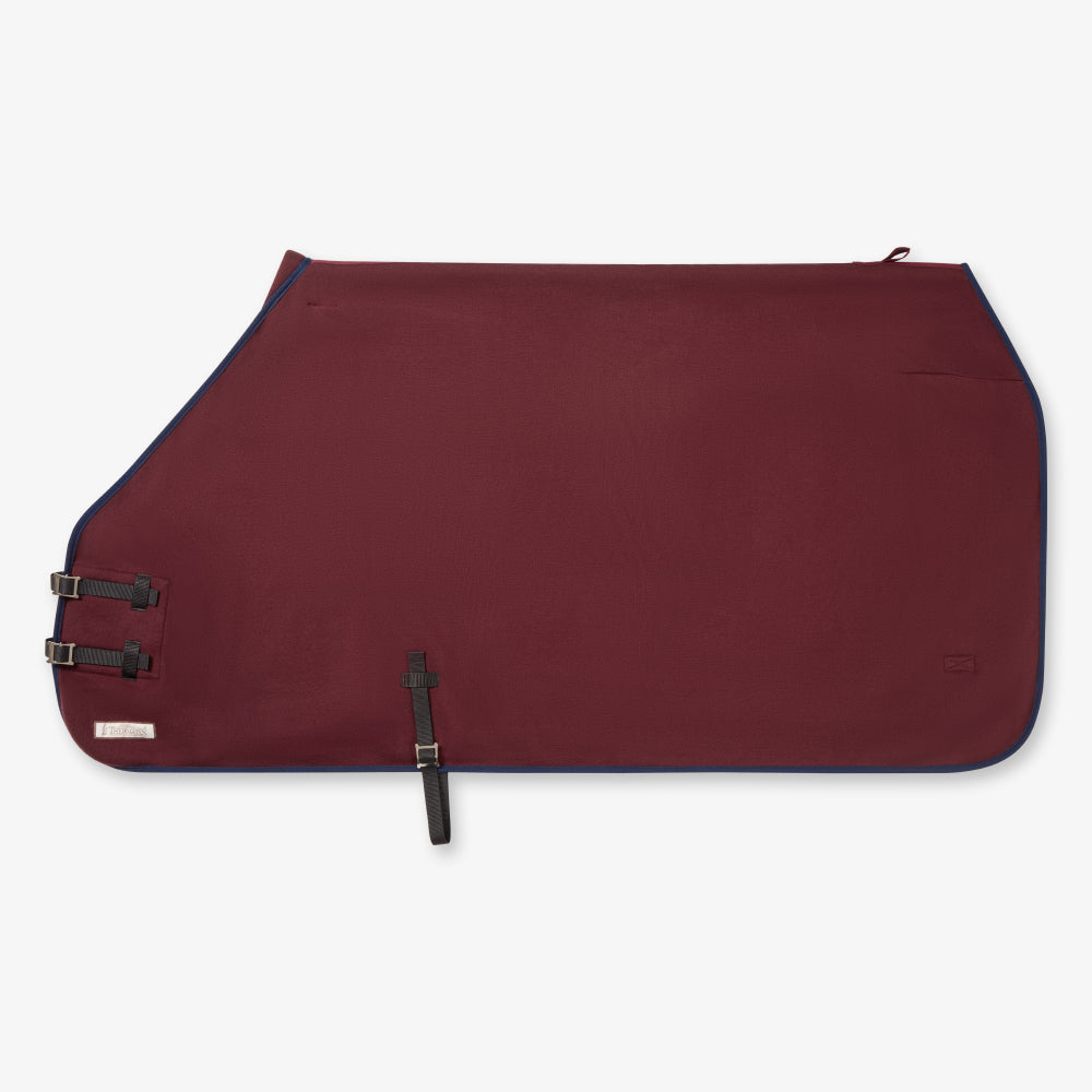 Thermatex Lightweight Cooler Rug in Claret with navy binding, side view